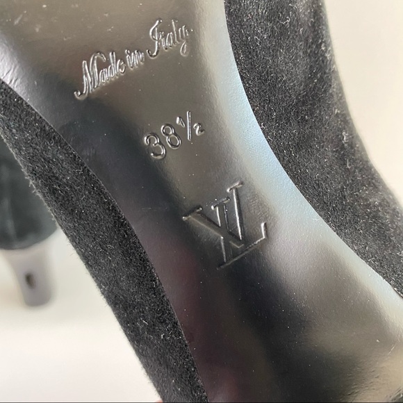 Louis Vuitton Uniform Suede Monogram Booties 38.5 - Picture 7 of 10